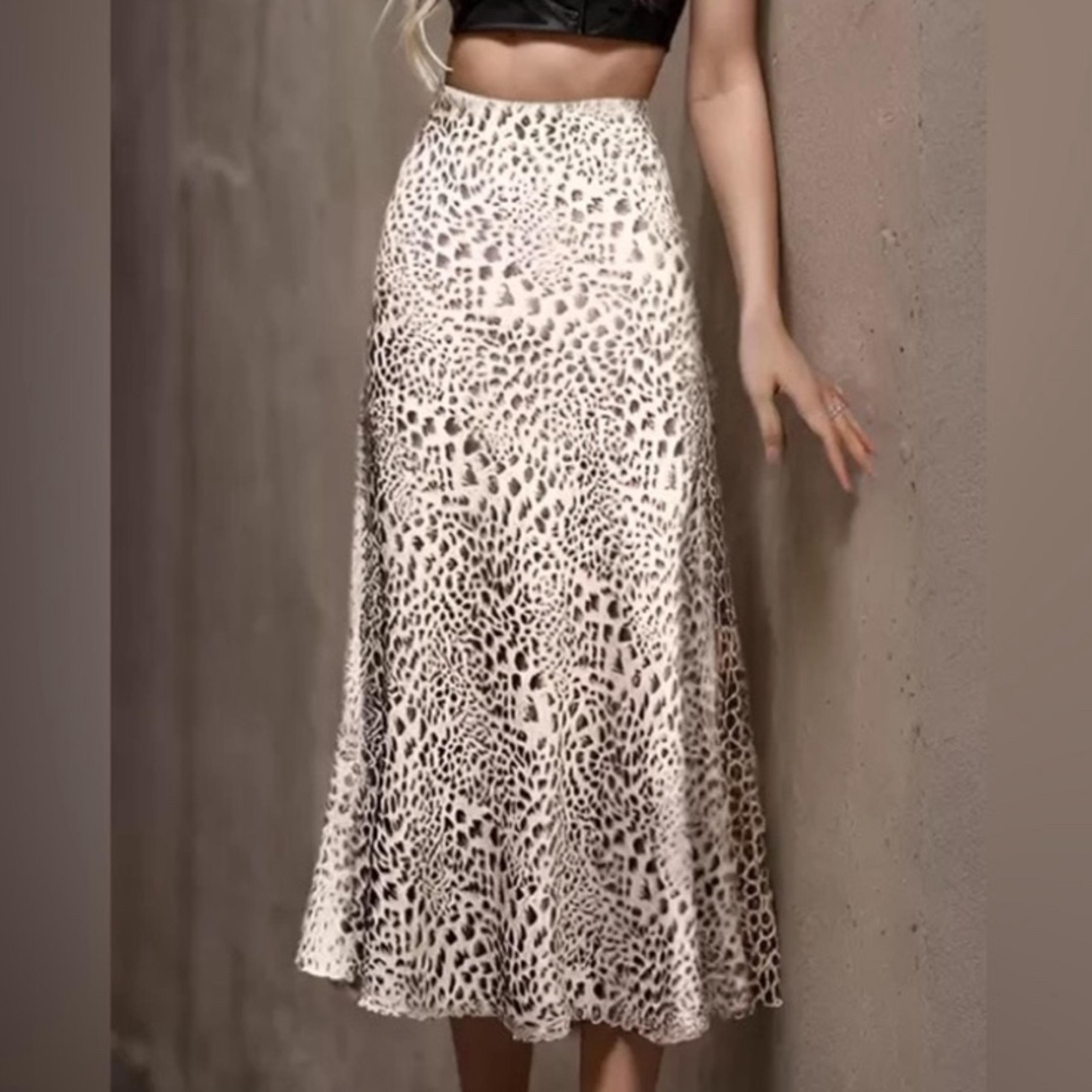 Leopard High Waisted Elastic Waist Skirt