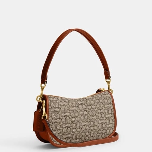 CM559 Coach Swinger In Micro Signature Jacquard