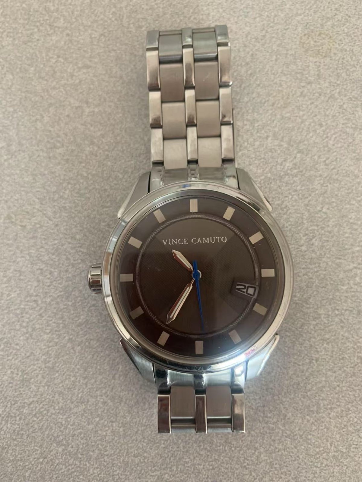 Watch Good condition Vince Camuto watch low price