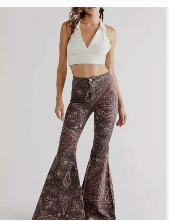 Free People just float on flares