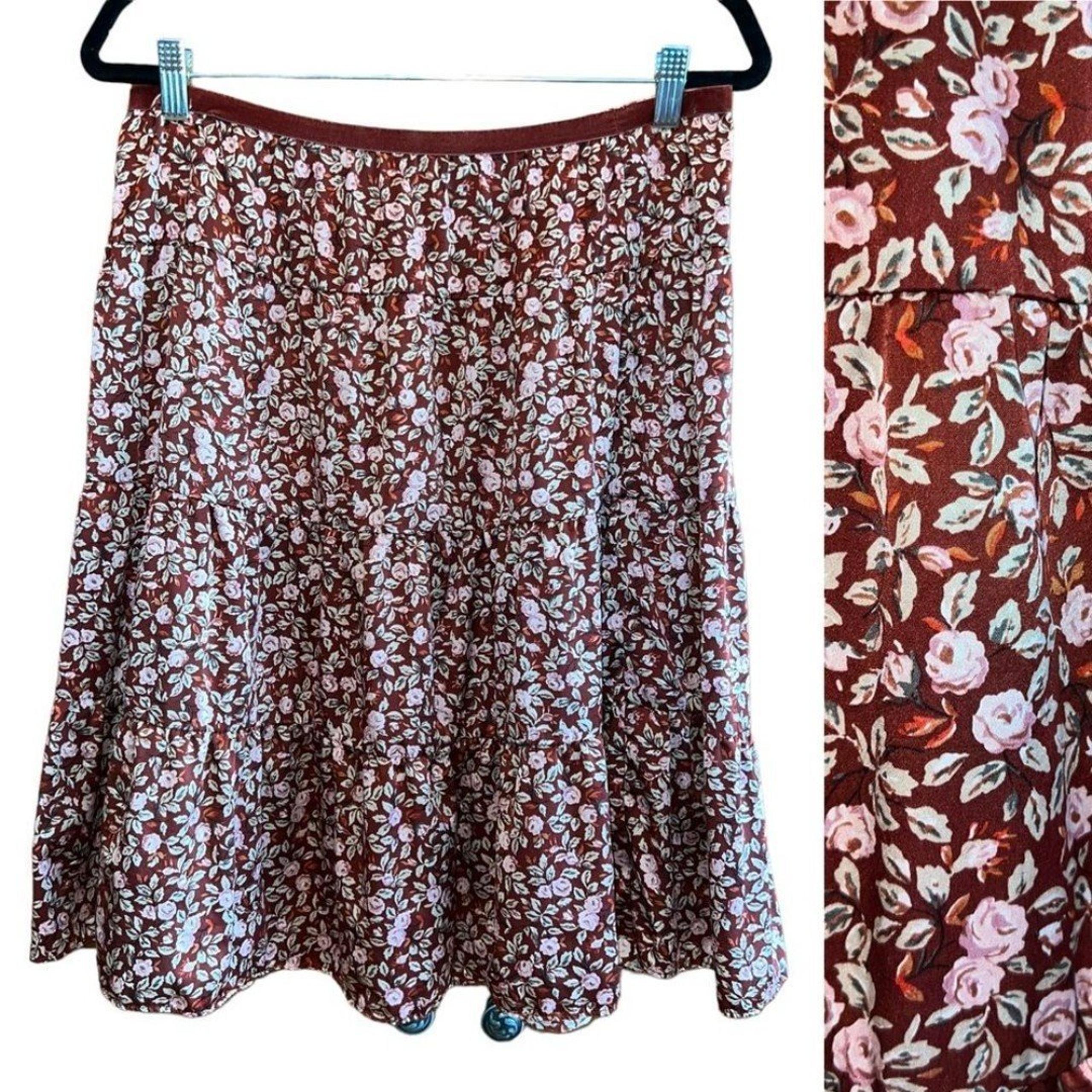 New York & Company Silk Floral Mini Skater Skirt Size L Rust Pink White Pull On