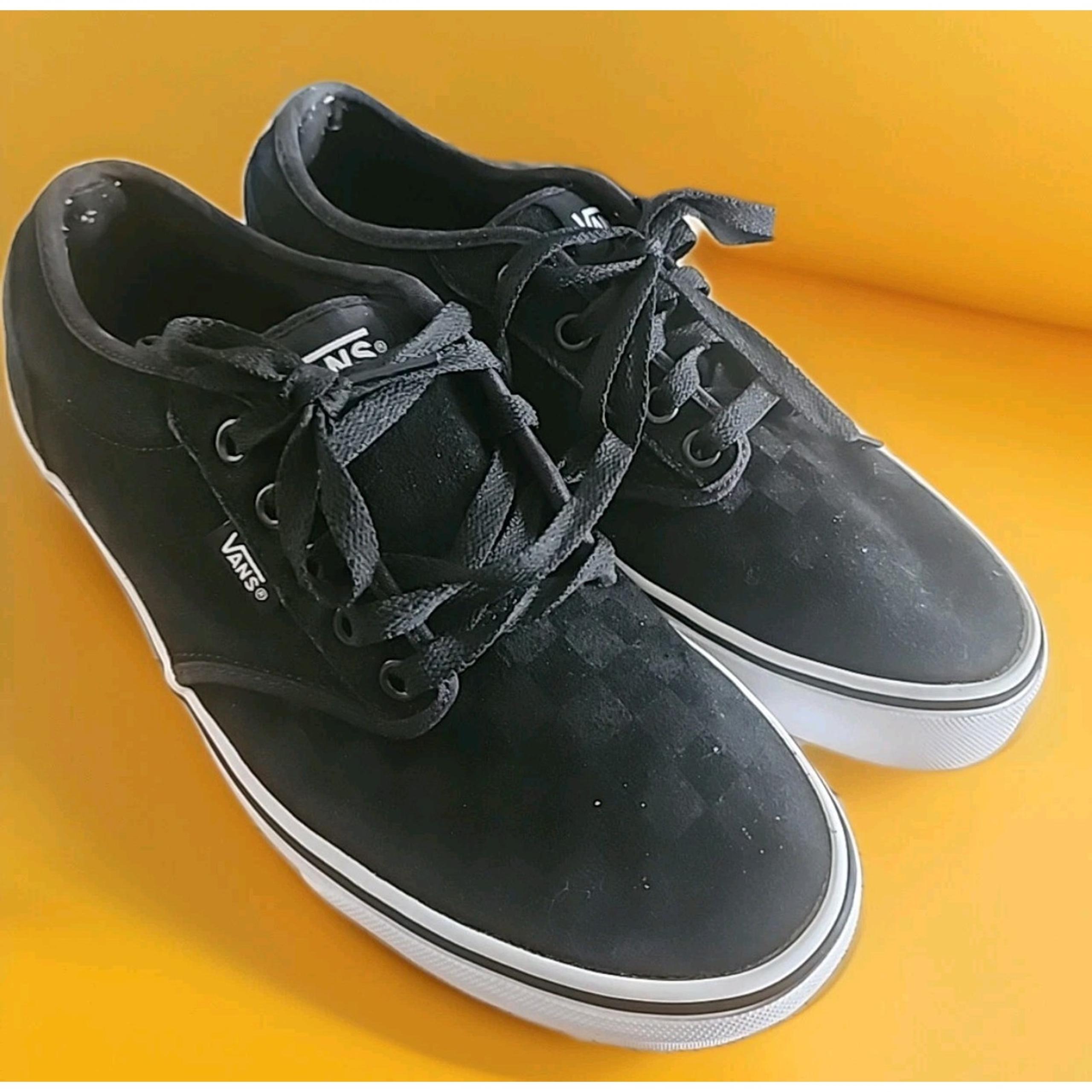 Vans Old Skool Shoes Mens Size 8.5 Black Gum Pro Skate Street Sneakers Very Nice