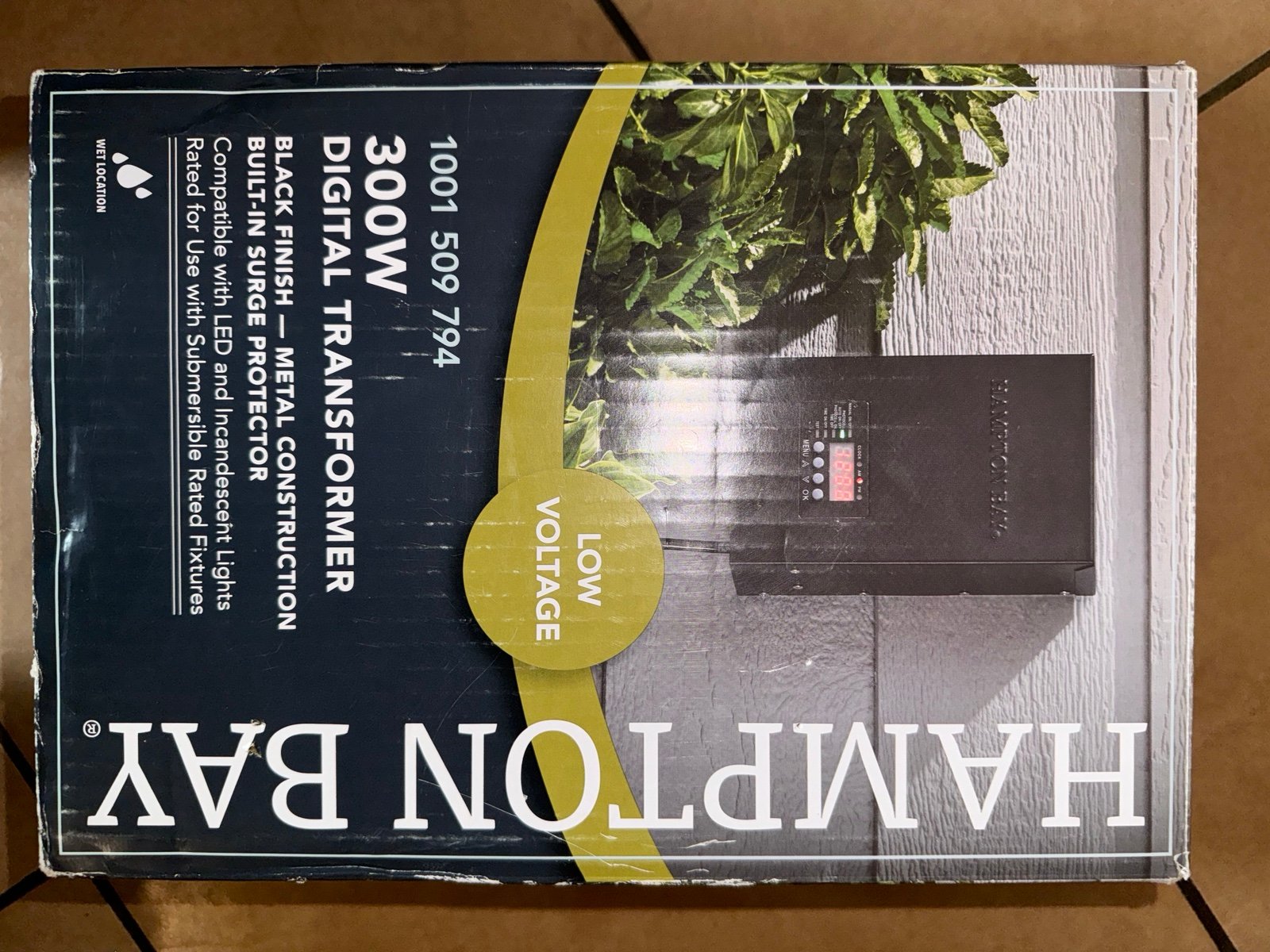 ​Hampton Bay SL-120-12A Low-Voltage 120-Watt Landscape Transformer USED