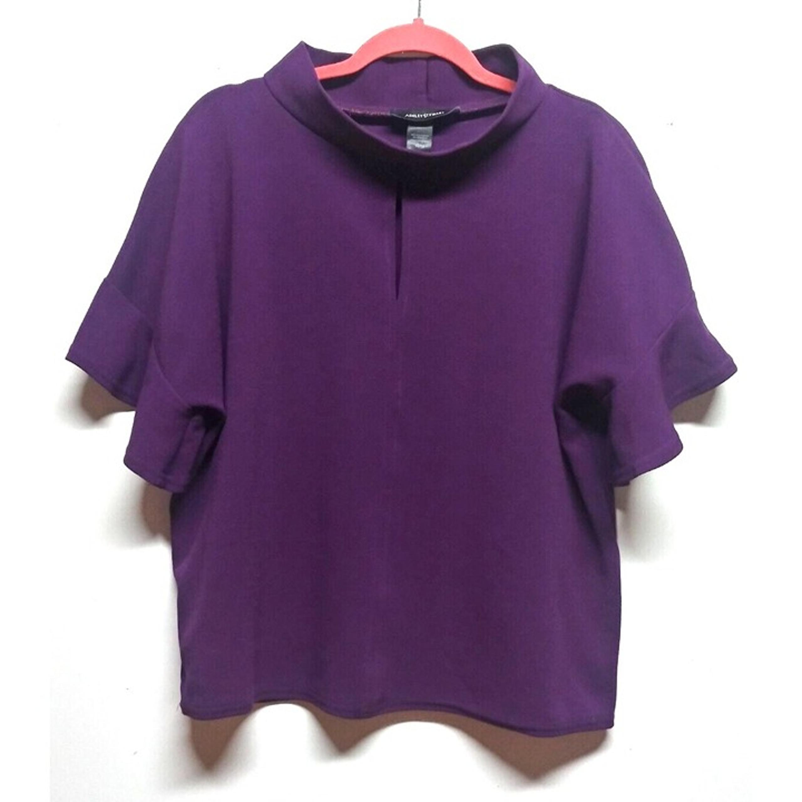 Ashley Stewart Womens Top BOXY purple 14/16 Keyhole front stretch flutter sleeve