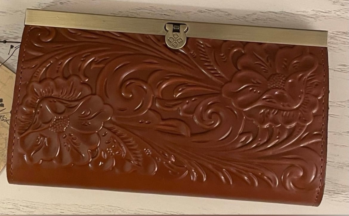 Patricia Nash | Cauchy Wallet Hand Tooled || Florence | NWT - Current Model 119