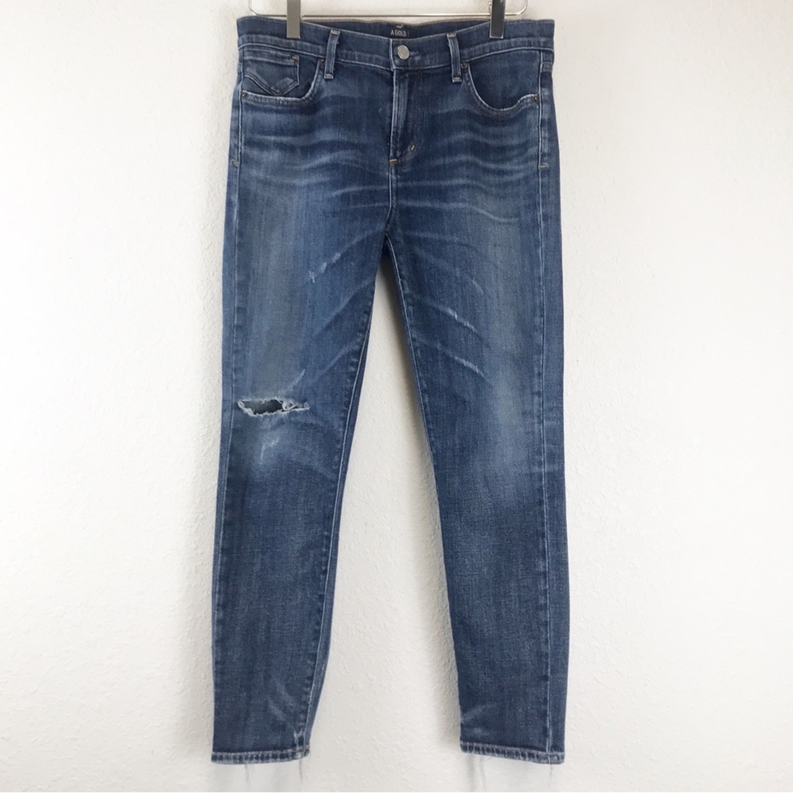 Agolde Sophie Crop Distressed Starwood Raw Hem Torn Knee Made in USA Jeans 29