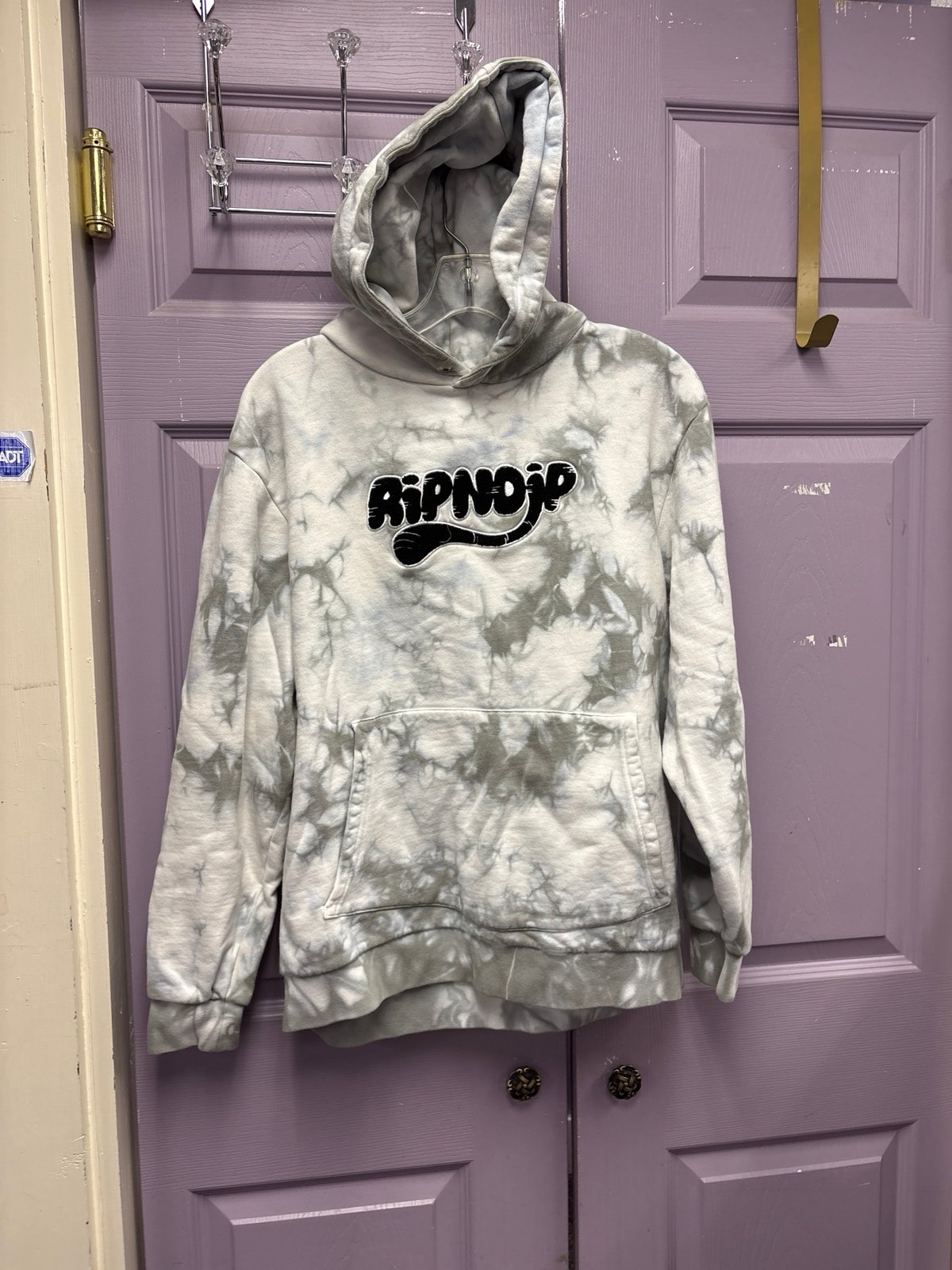 ripndip sweatshirt men's size medium.