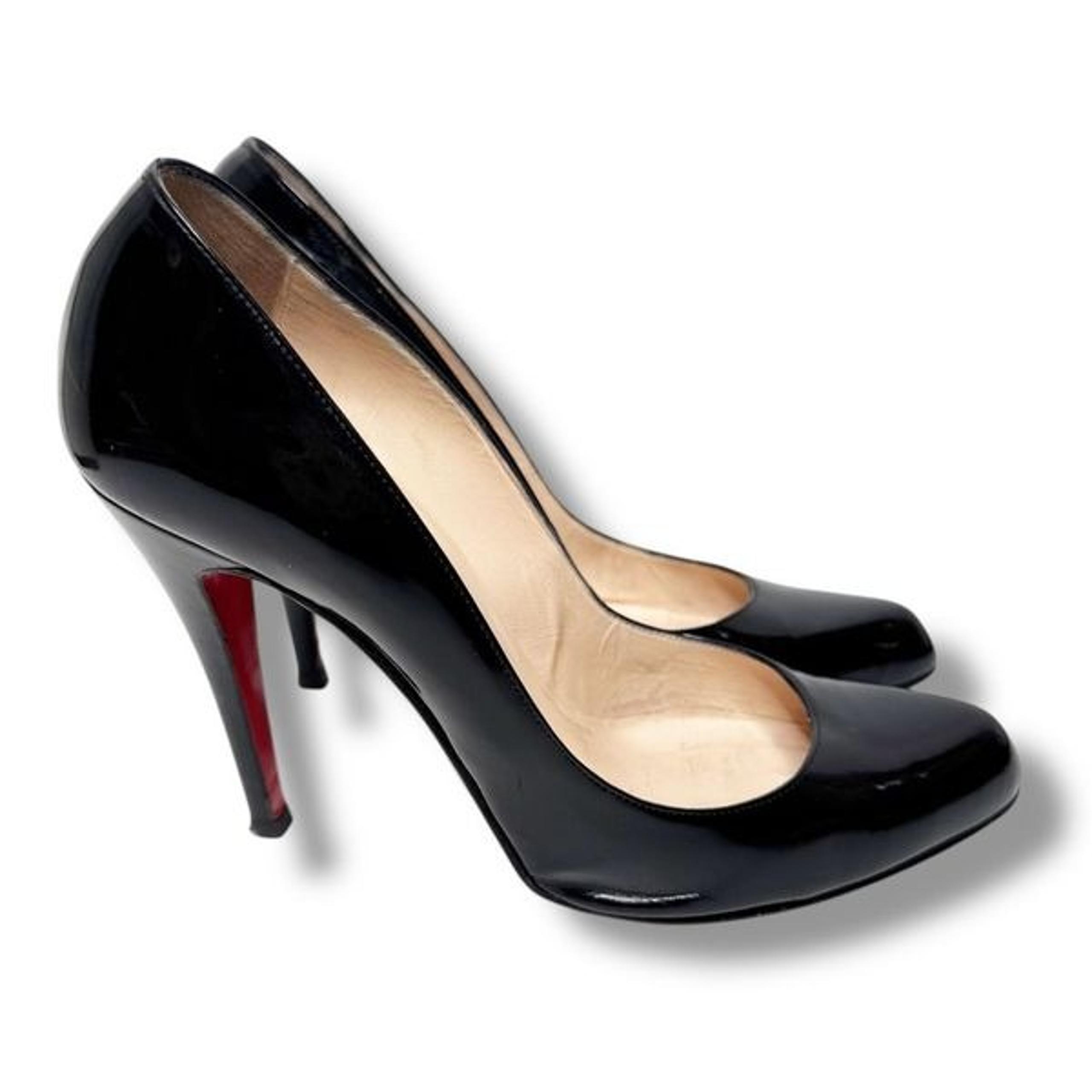 Christian Louboutin Simple Classic Pump Black Patent Leather Heels Women’s Sz 39