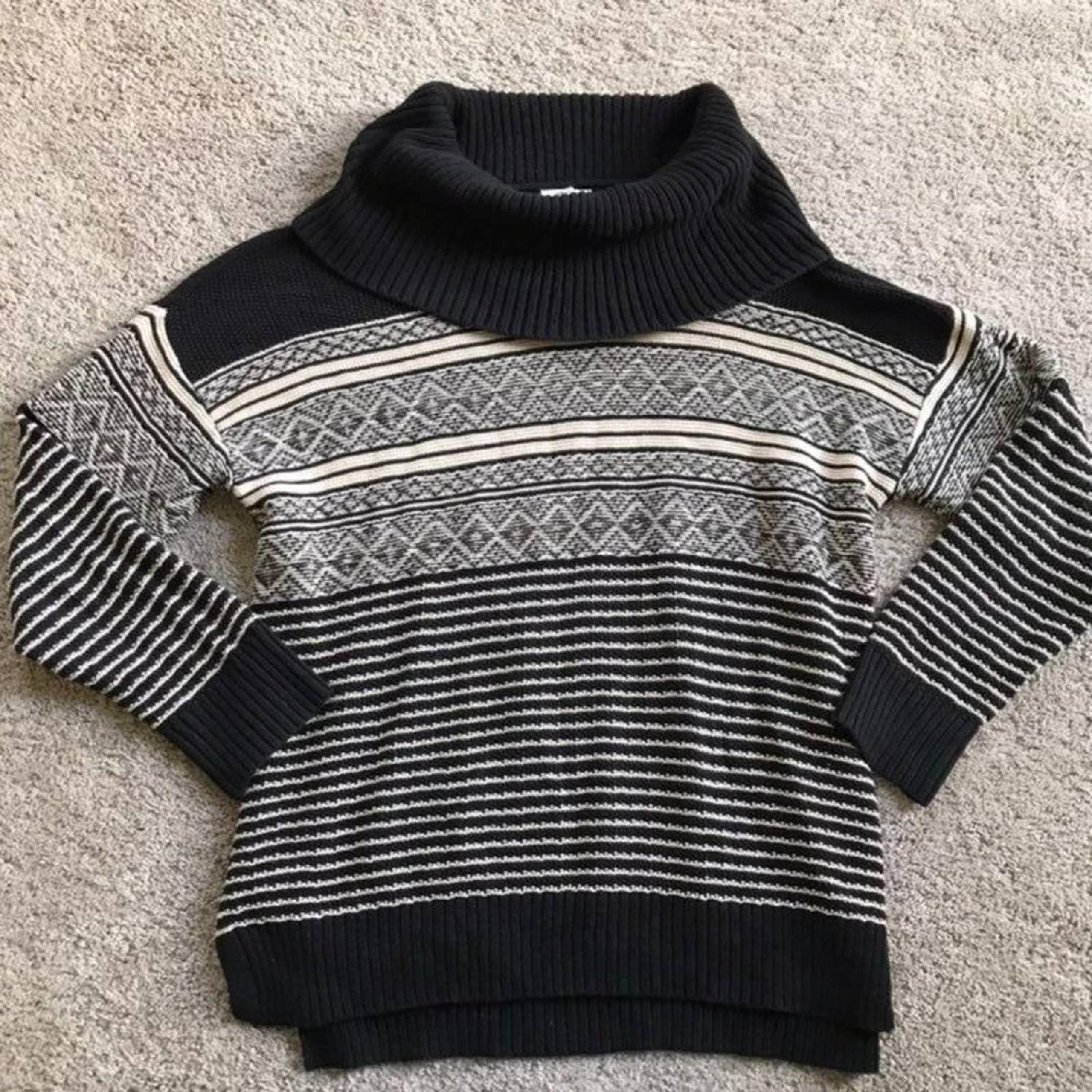 Maurices women's XXL cowl neck sweater