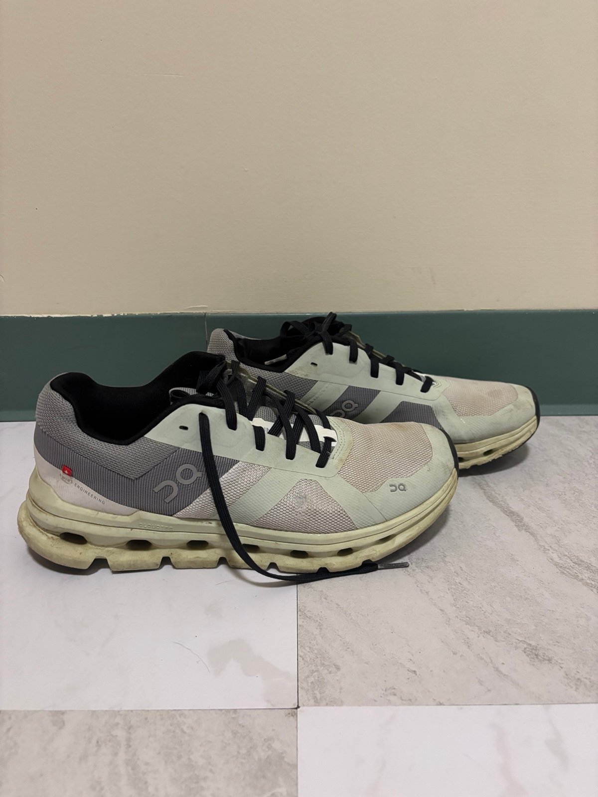 On Cloud Running Shoes