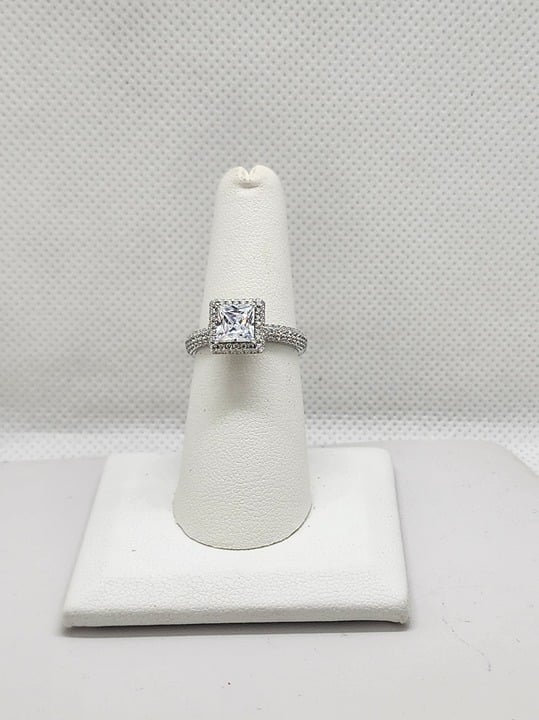 Brand New Sterling Silver 925 Square Gemstones Ring