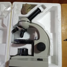 Artec Adjustable Tube Microscope