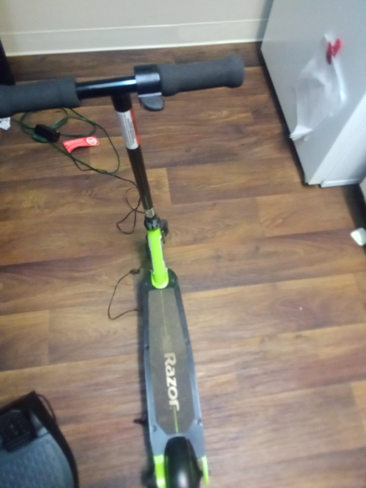 Electric scooter
