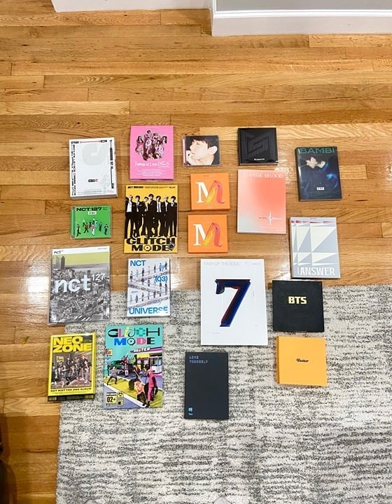 Kpop Albums Bundle Set with all PCS and Inclusions