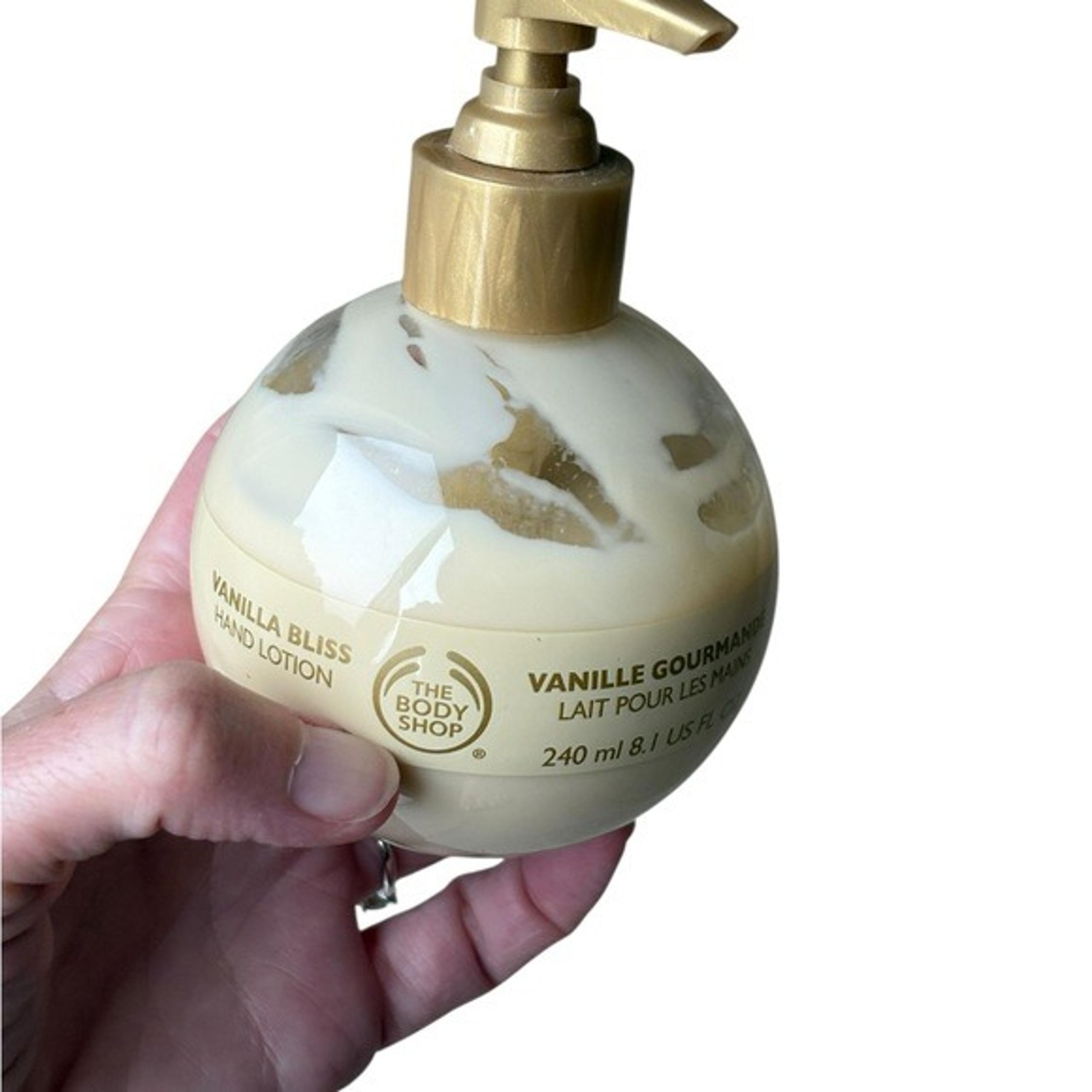 The Body Shop Vanilla Hand Lotion 8.1 oz