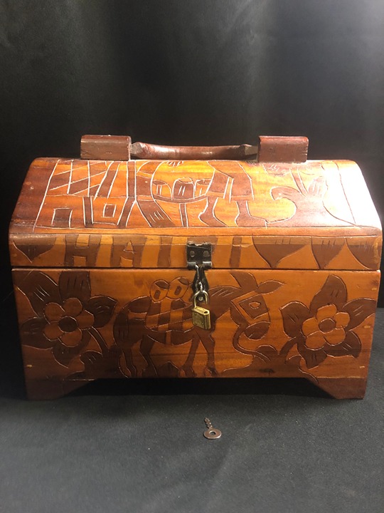 Vintage Hand Carved Wooden Storage Chest Made in Haiti 13 x10 x8 -w Lock& Key
