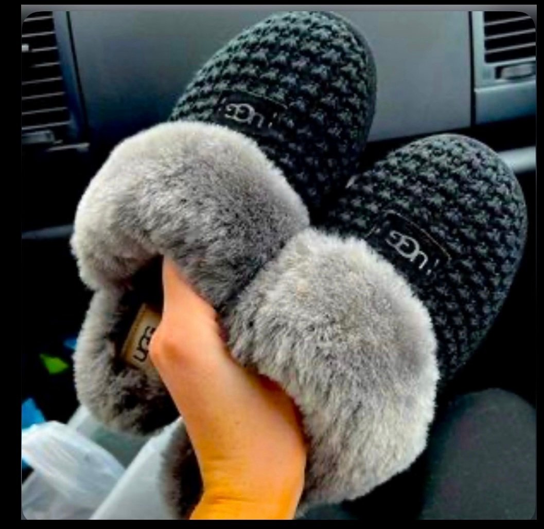 UGG Cozy Knit Slipper