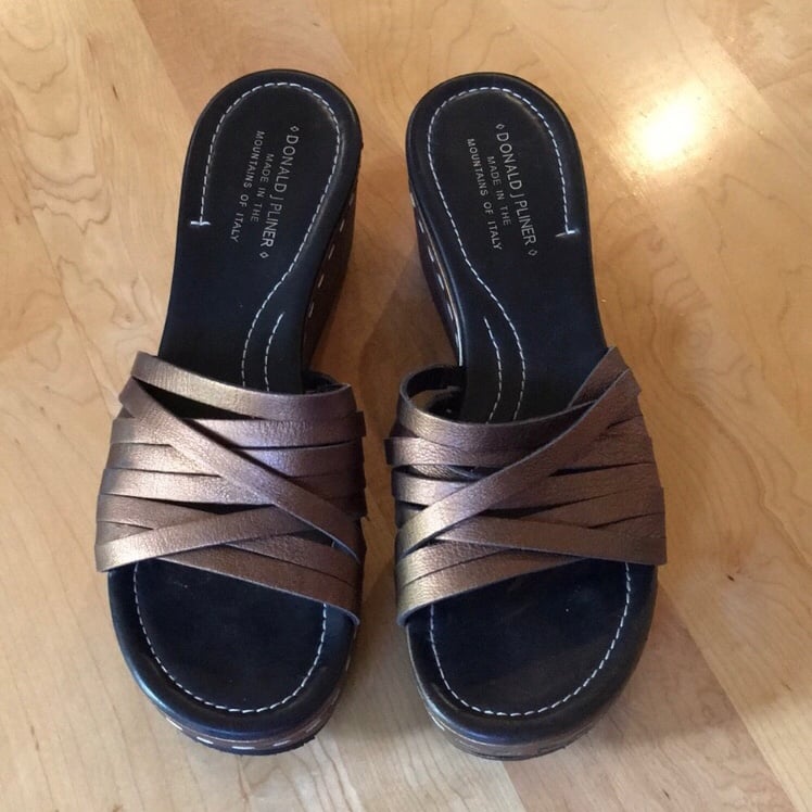 Donald J. Pliner | Siena Metallic Leather Wedge Slide Sandal 10 M