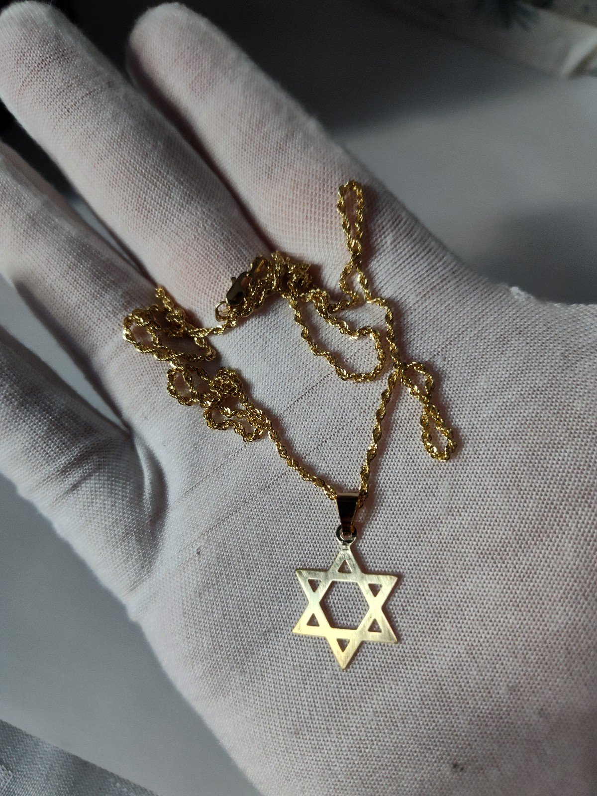 10kt yellow gold Star of David charm and necklace