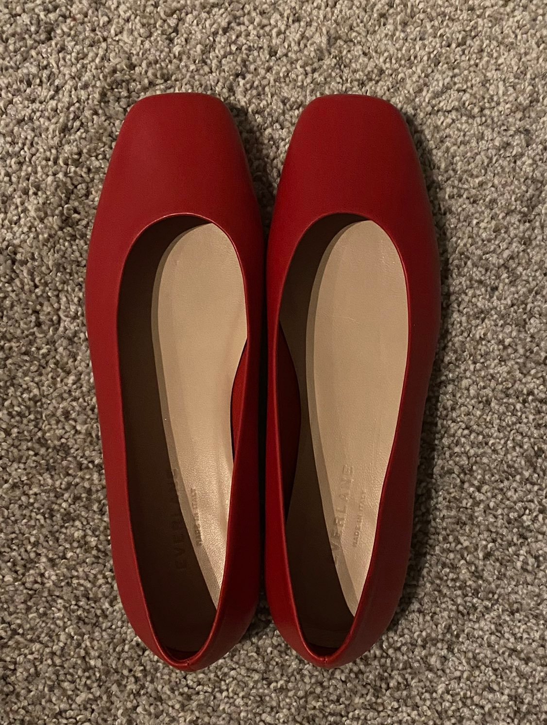 Everlane red the 90's day flats size 7