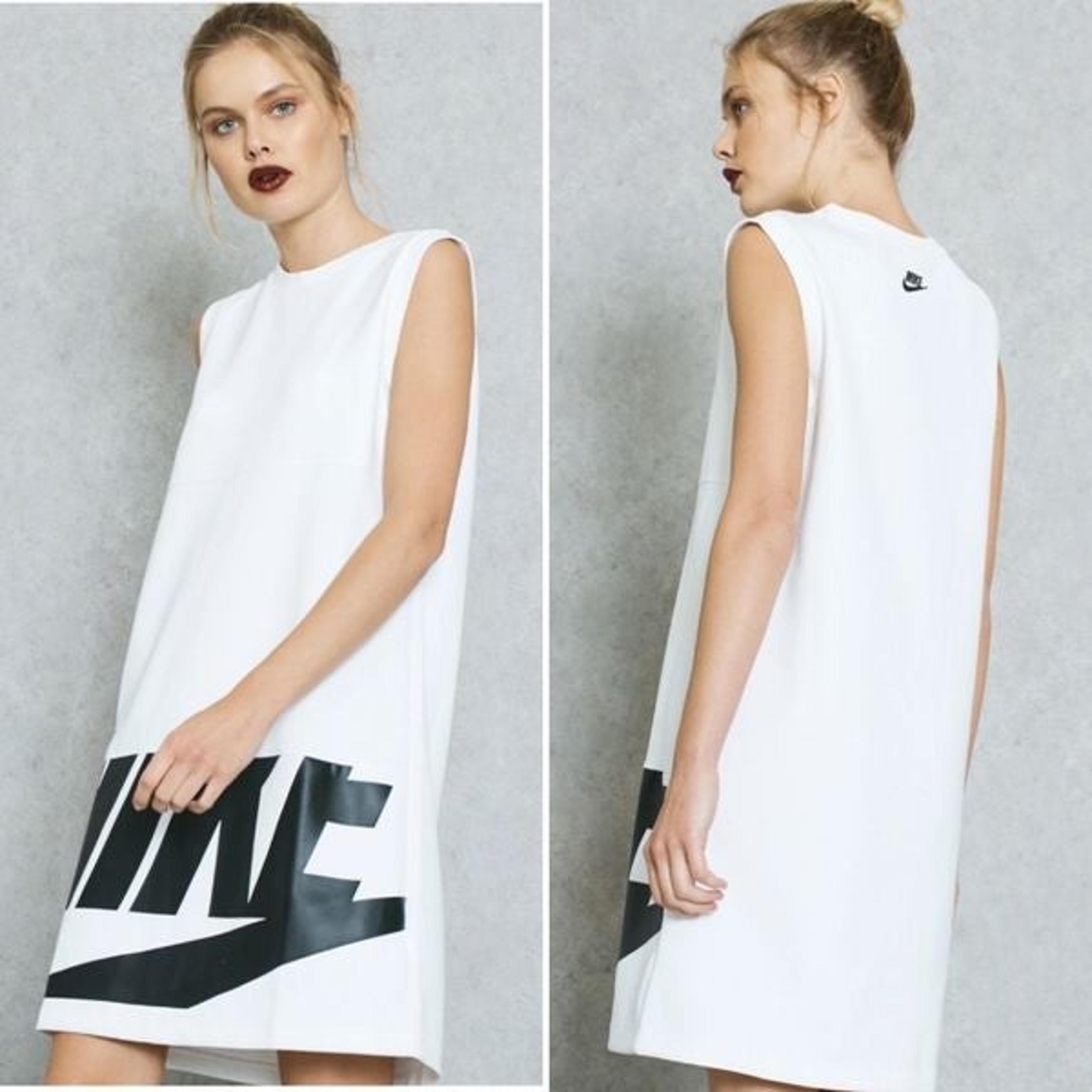 Nike irreverent dress Clearance