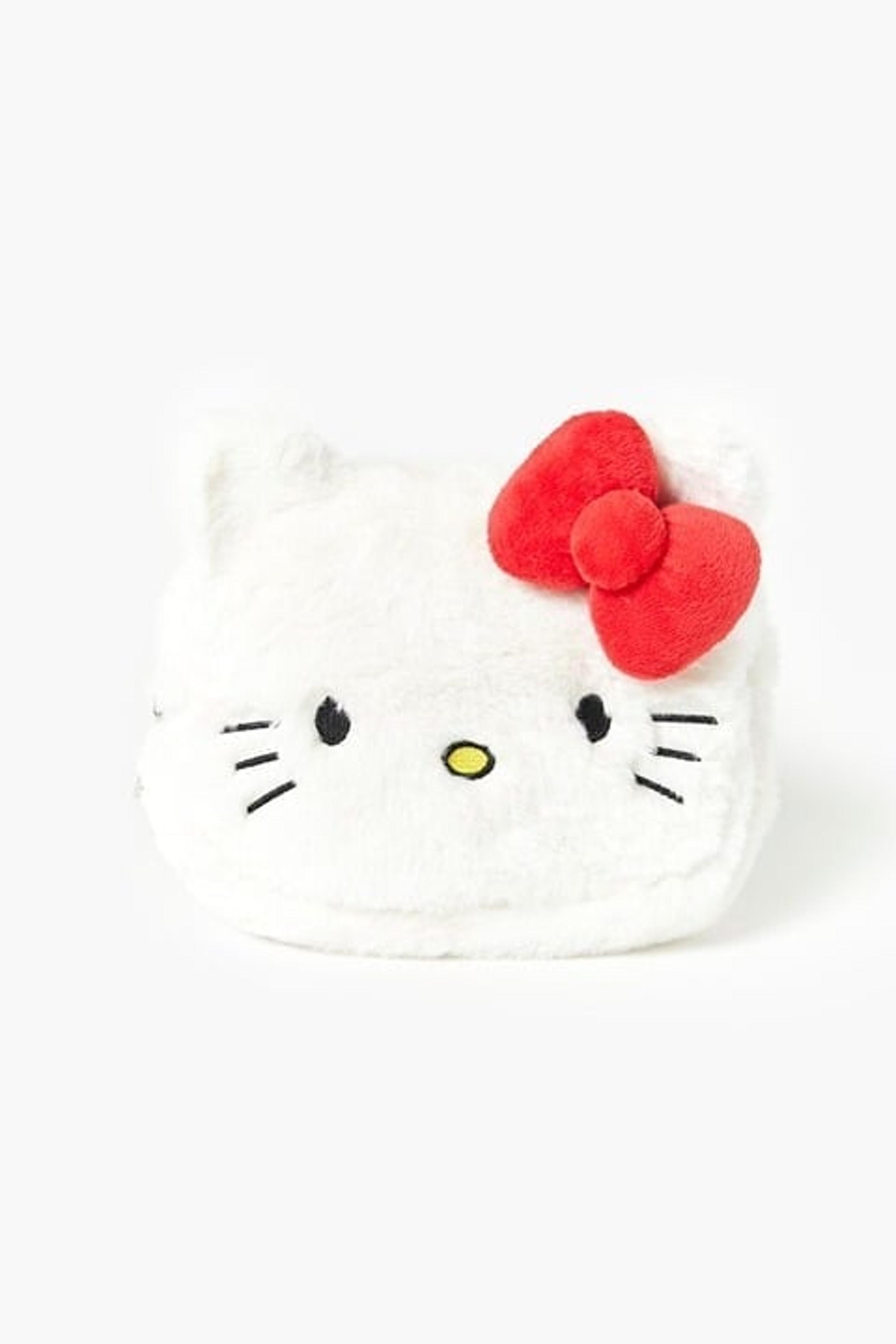 Adorable Hello Kitty Plush Makeup Bag*