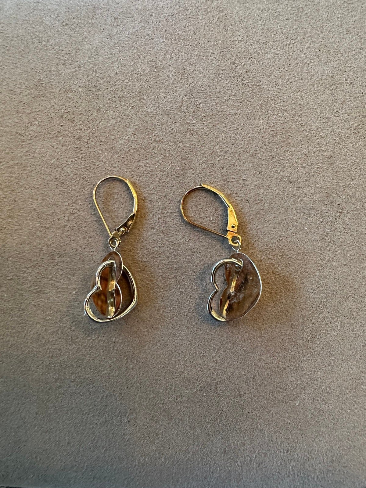 #120. Two-tone heart earrings
