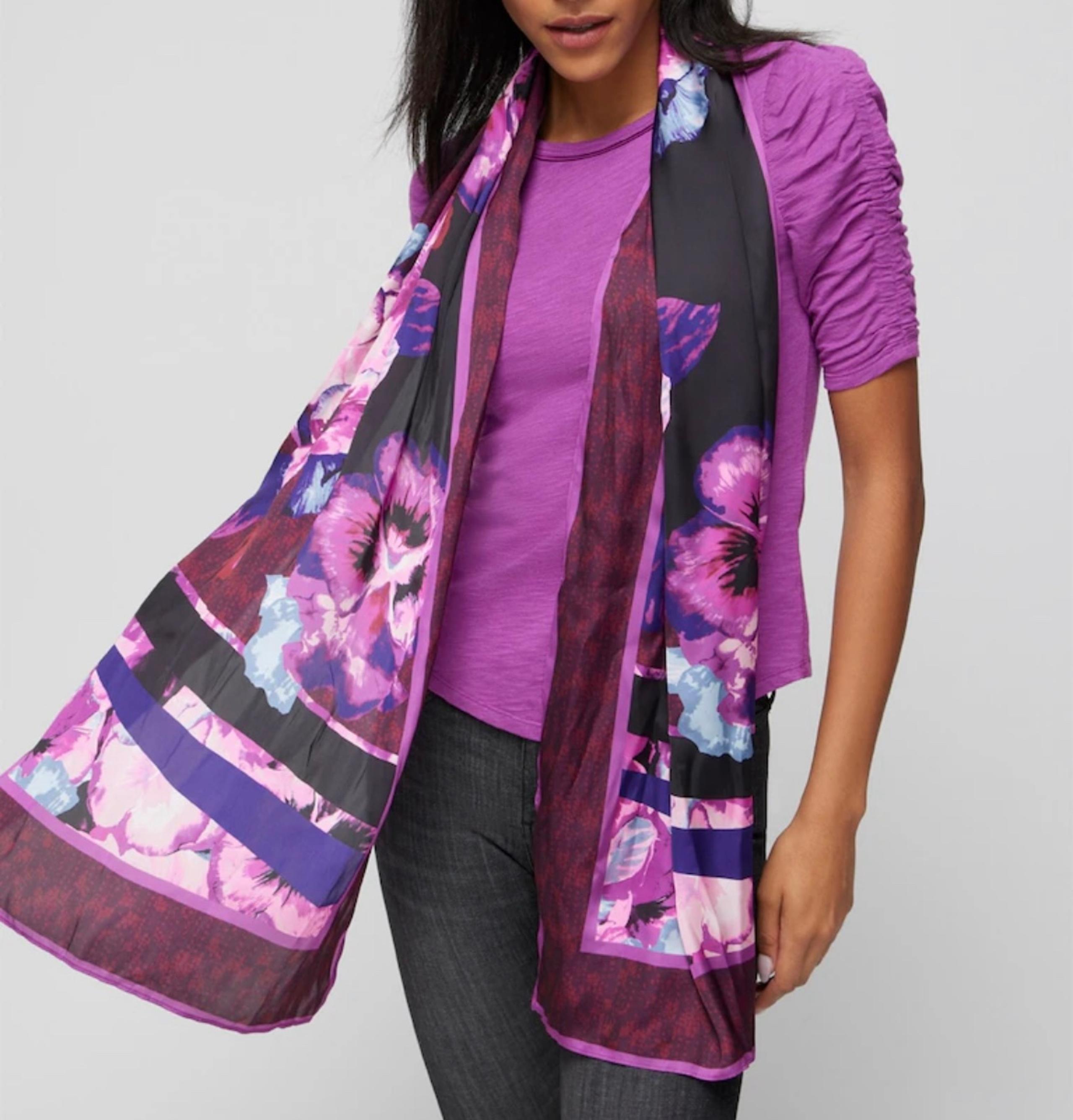 White House Black Market scarf - NWT