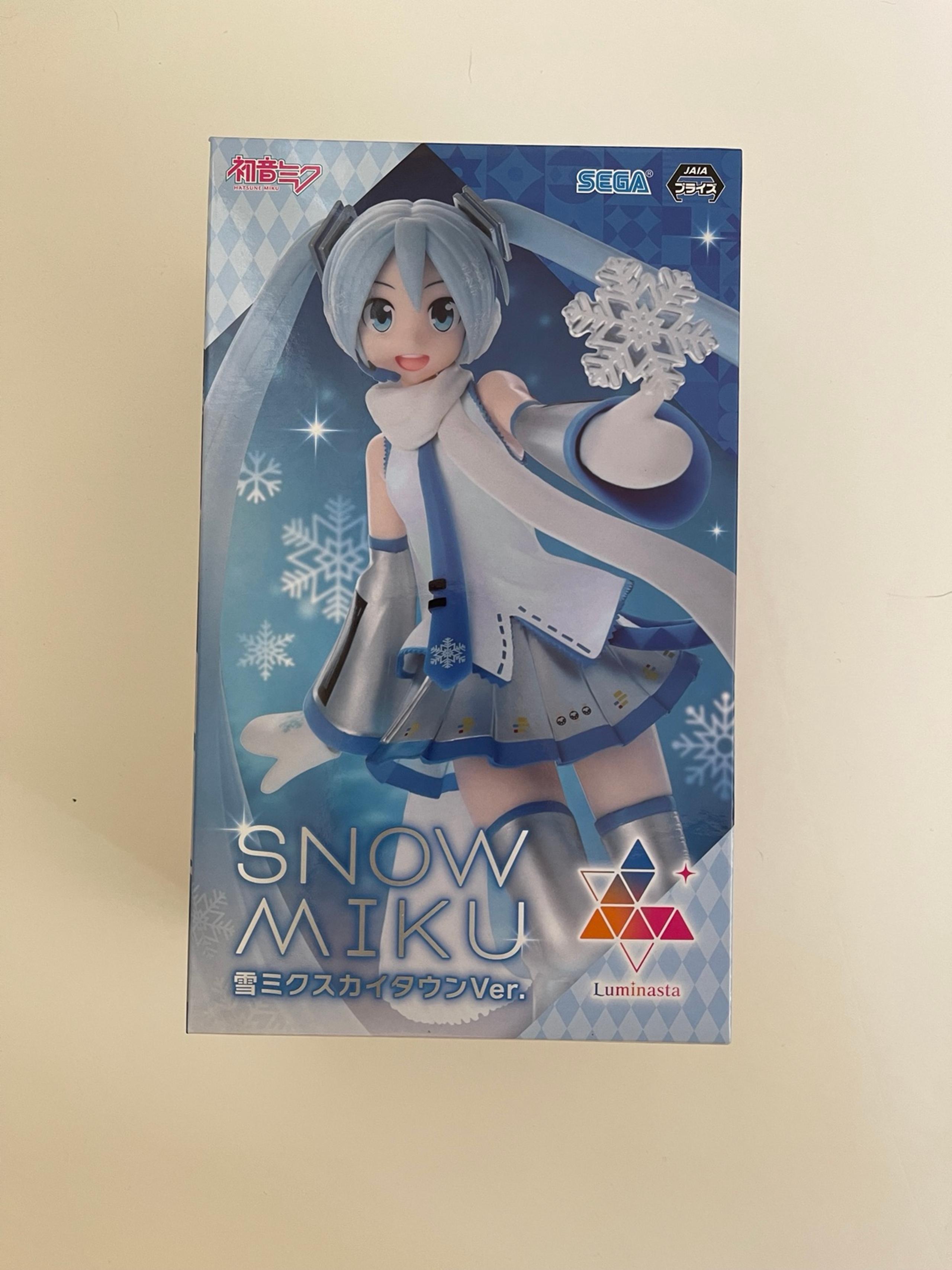 Miku Figure