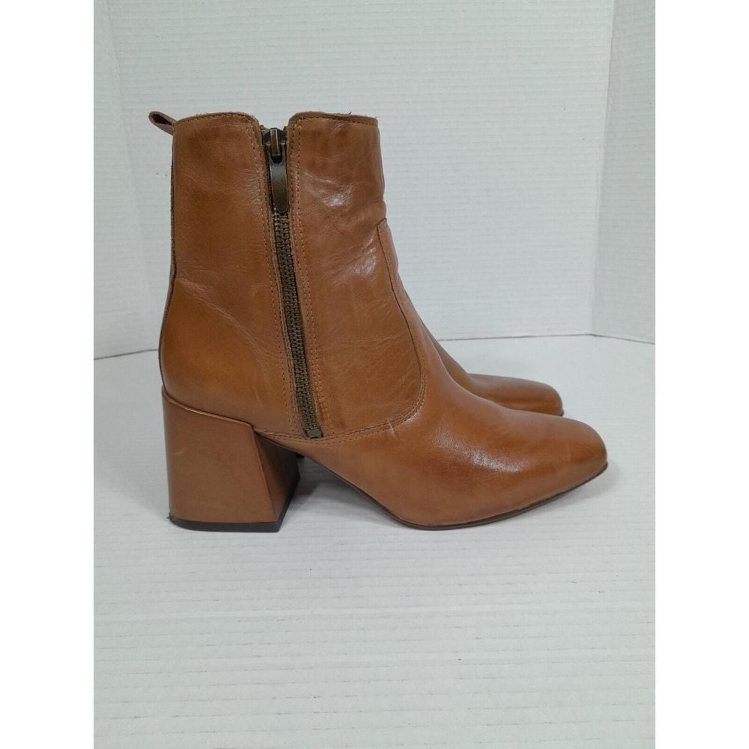 Chocolat Blu Boots  38 Side Zip Club Boots Boot