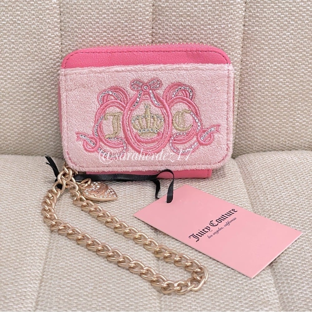NEW Juicy Couture Pink Diamond Lovers Club Square CC Zip Around Chain Wristlet
