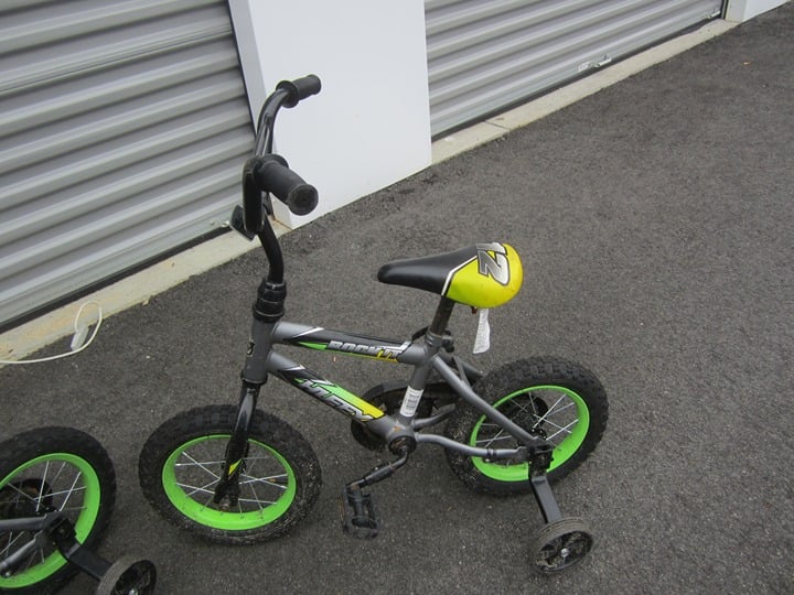 huffy rock it 12 inch