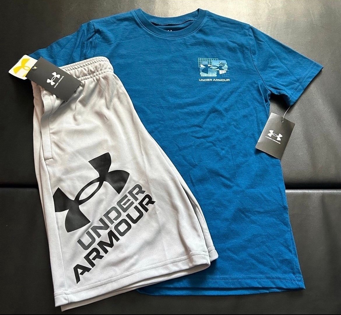 NWT Under Armour athletic set boys size Youth Medium