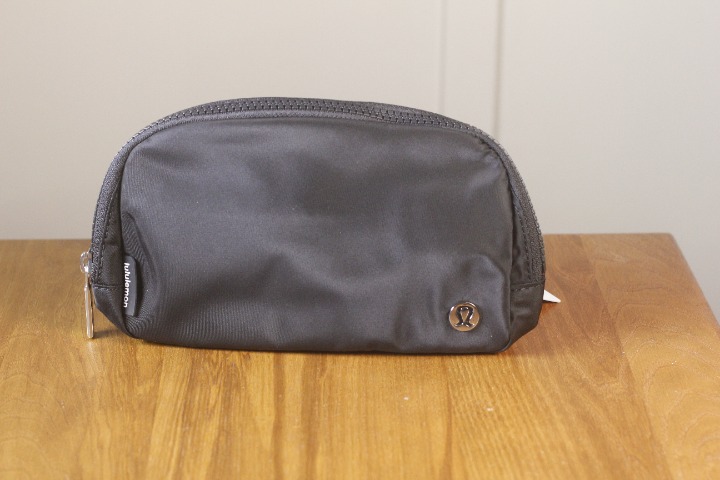New LuluLemon Everywhere Belt Bag Fanny Pack Unisex Black