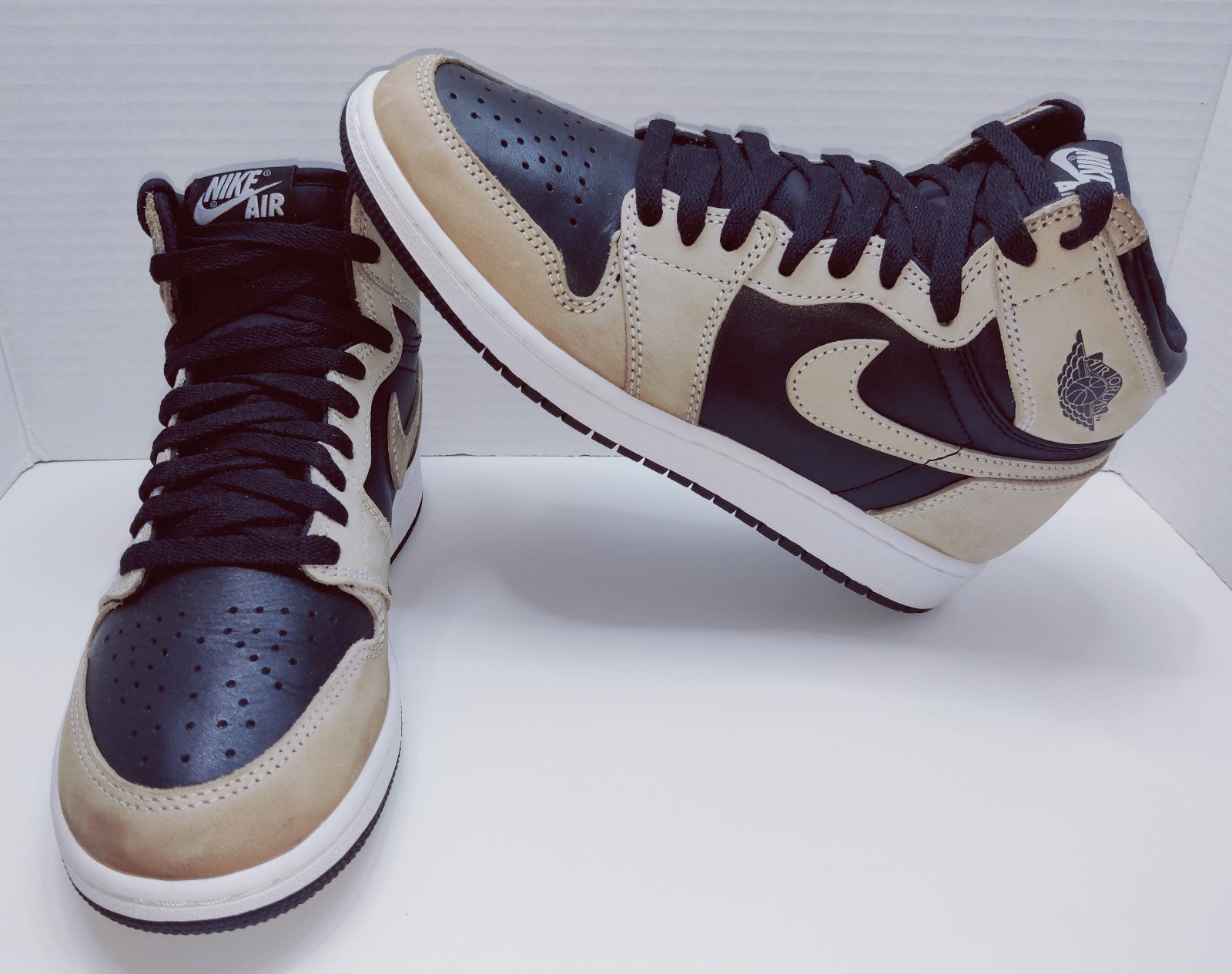 Jordan 1 Retro High OG 'Shadow 2.0' Sneakers (Size 6Y)