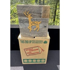 Vintage BRECK'S GIFTS Farm House Christmas Cedar Wood Reindeer Planter In Box