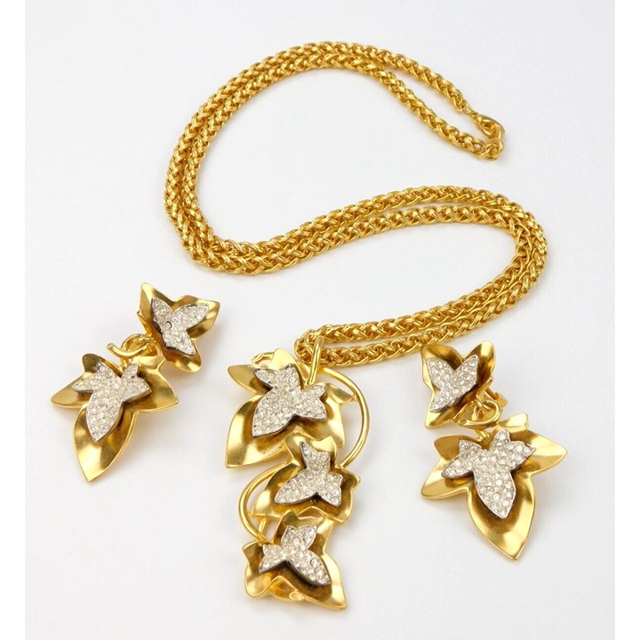 Vtg MEV Signed Chunky Gold Tone Leaf Pendant 30 Necklace & 3 Clip on Earrings