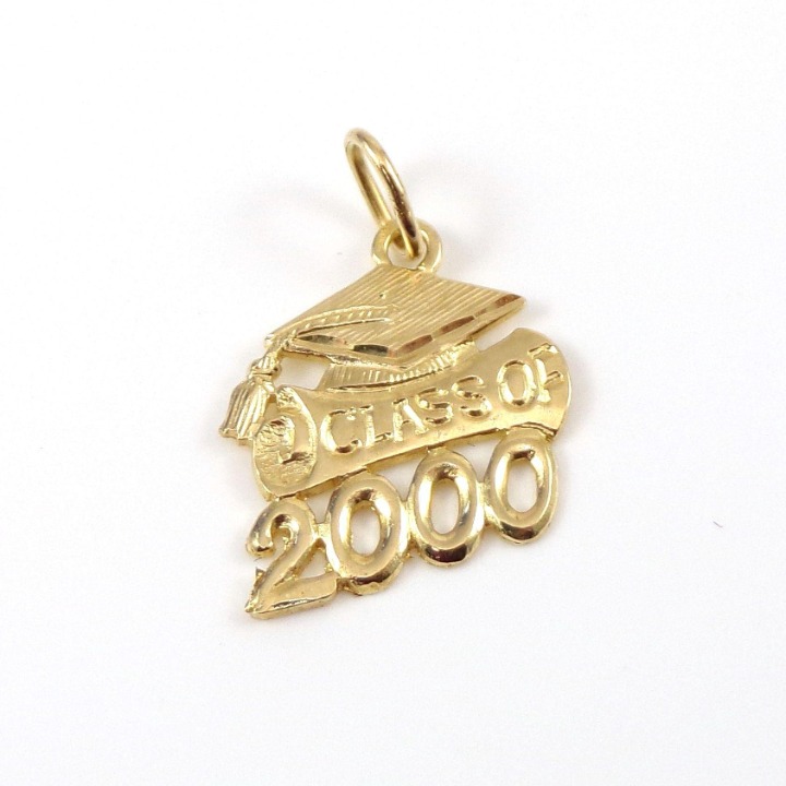 14K Yellow Gold Class of 2000 Pendant