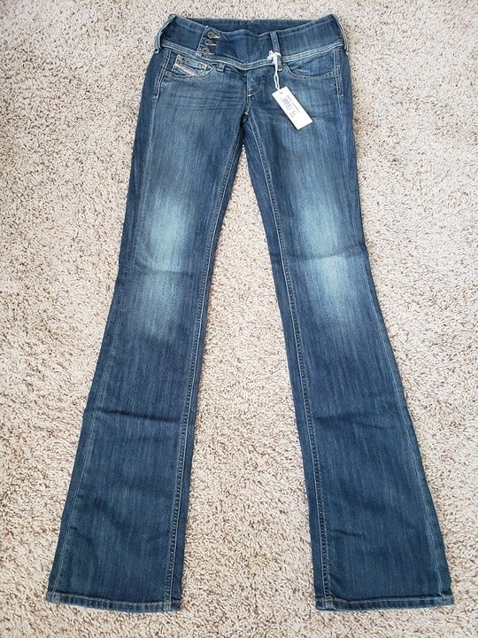 New Diesel Women's Cherock Denim Jeans Regular Slim Bootcut WASH OR463 W 26 L 34