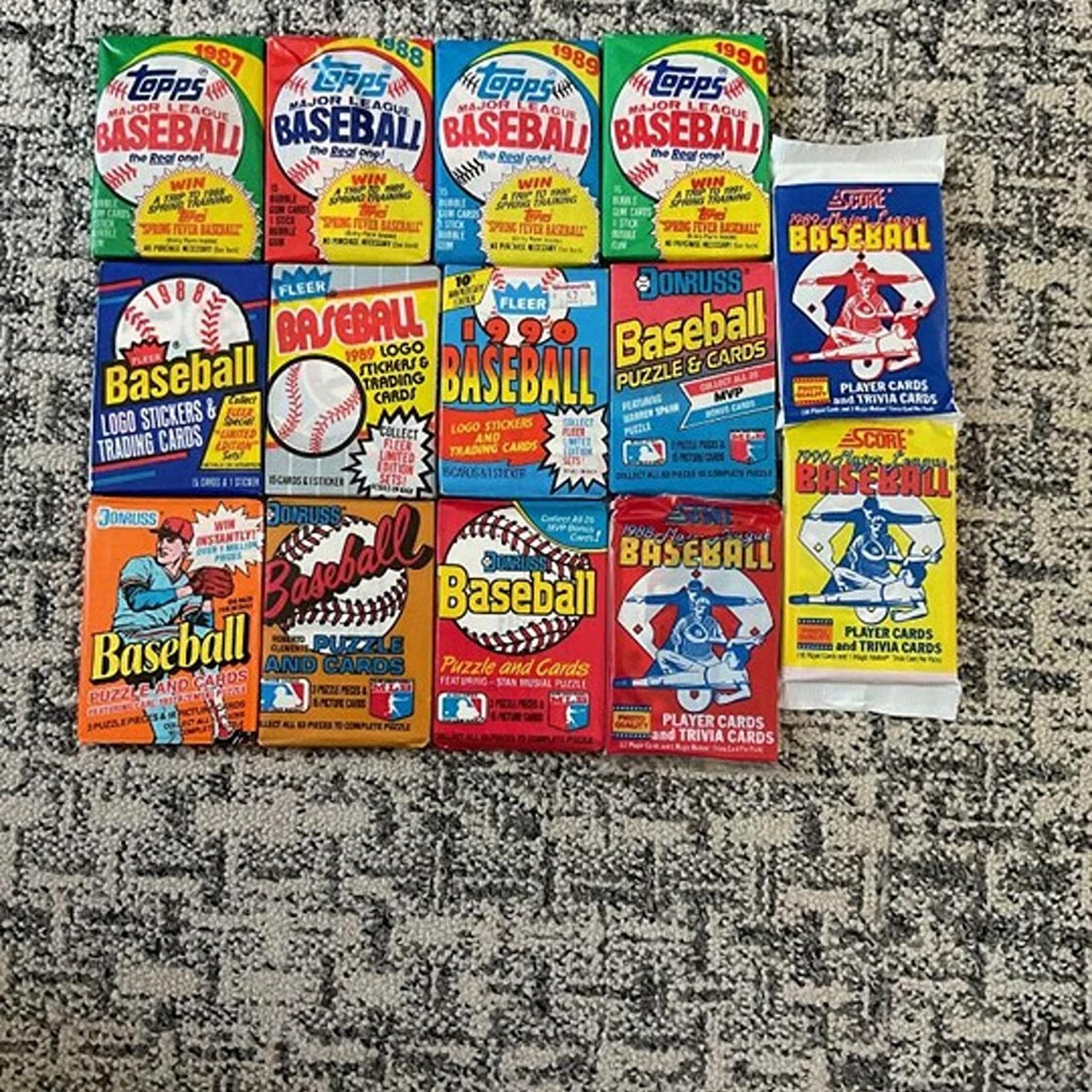CLOSEOUT LOT OF 218 OLD UNOPENED BASEBALL CARDS IN 14 PACKS 1990 AND EARLIER