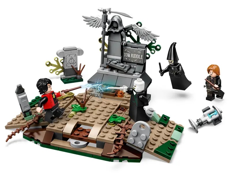 Retired Harry Potter Lego ; The Rise of Voldemort™ (75965)