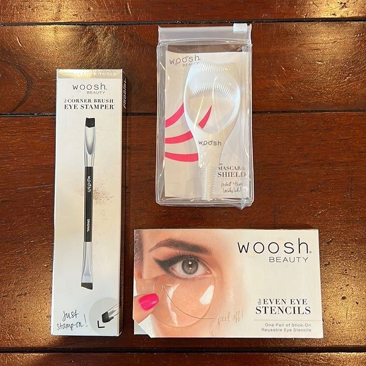 Woosh Beauty - three piece eye makeup set