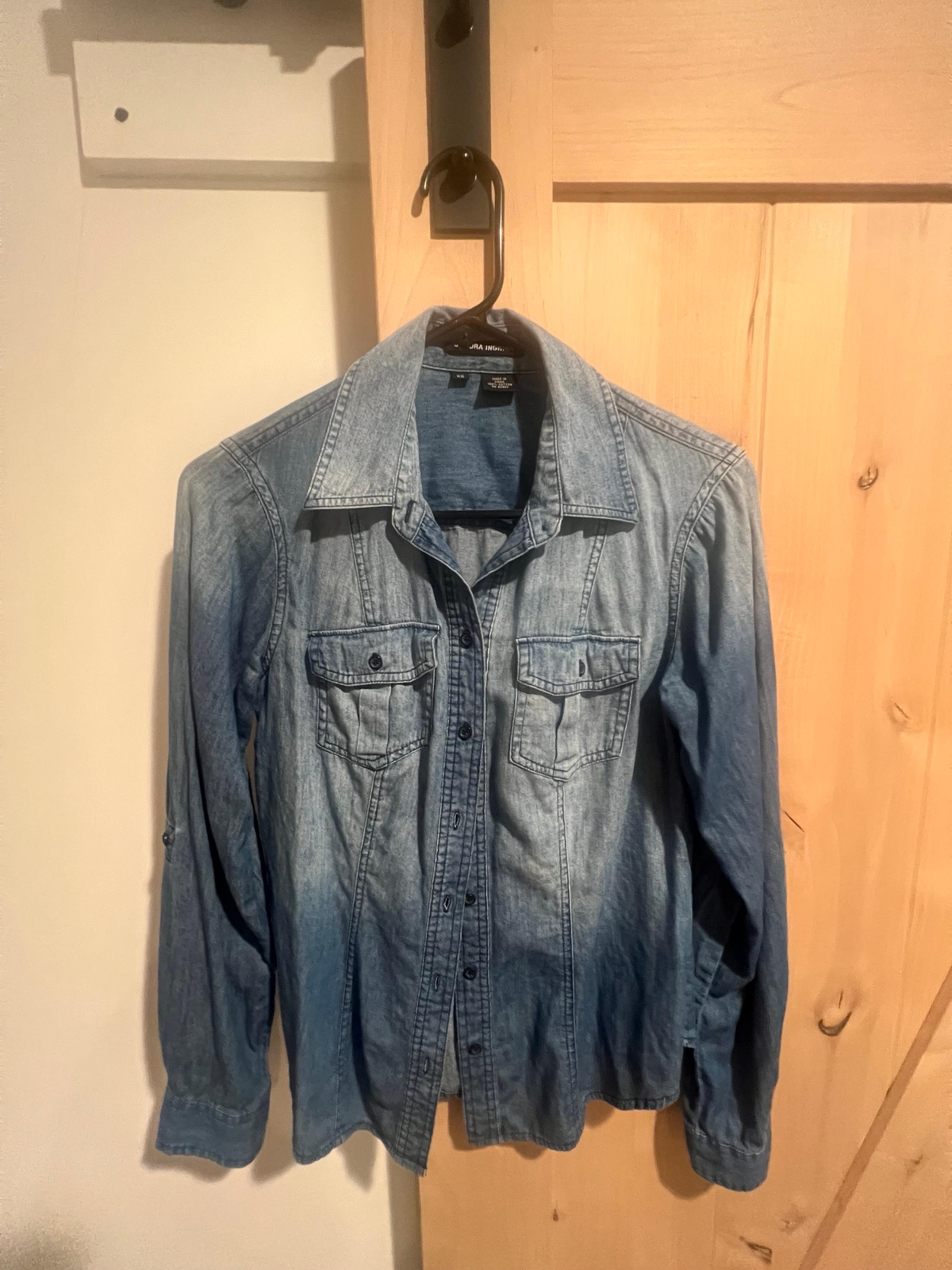 Sandro Ingrish Denim Style shirt