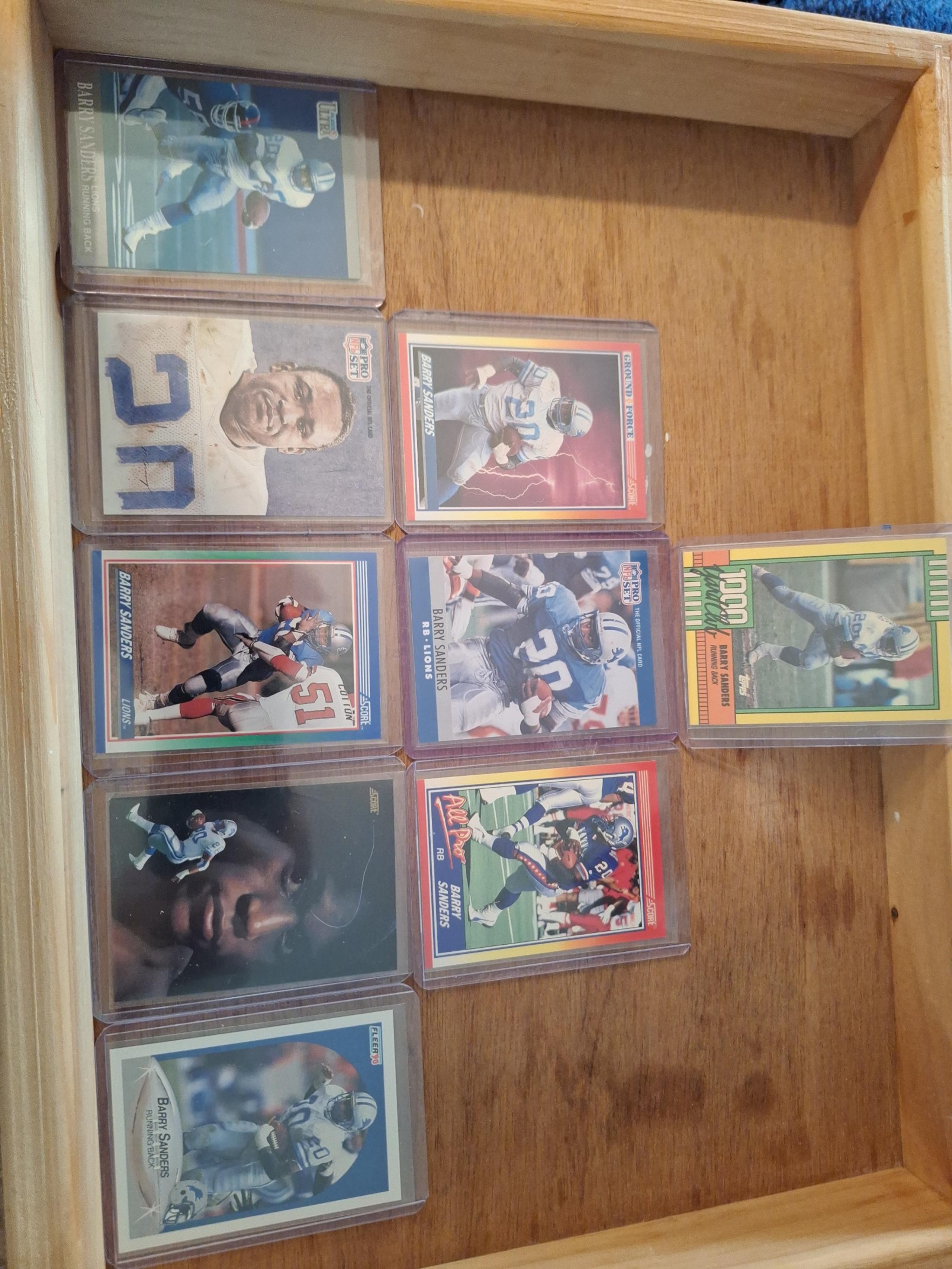 9 card lot of barry sanders