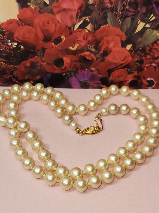 #2157, AKOYA JAPANESE CULTURED PEARLS CHOQUER, 24"IN