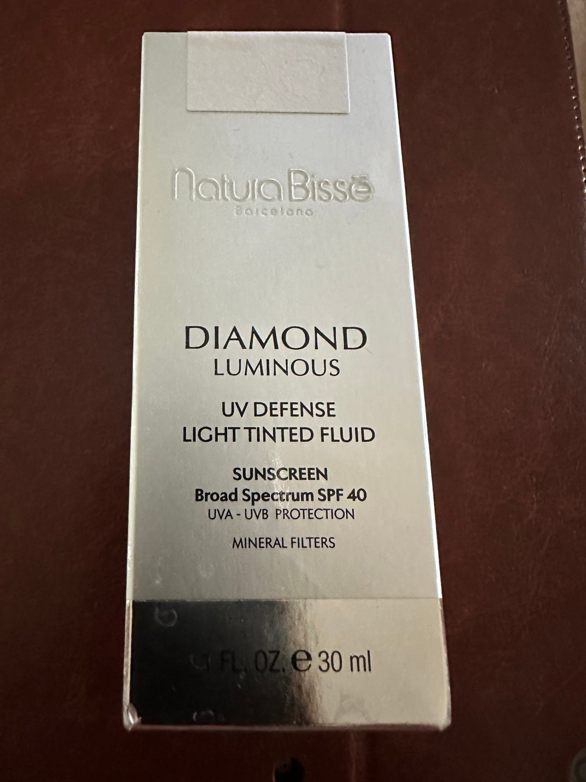 Natura Bisse Diamond luminous Sunblock SPF 40