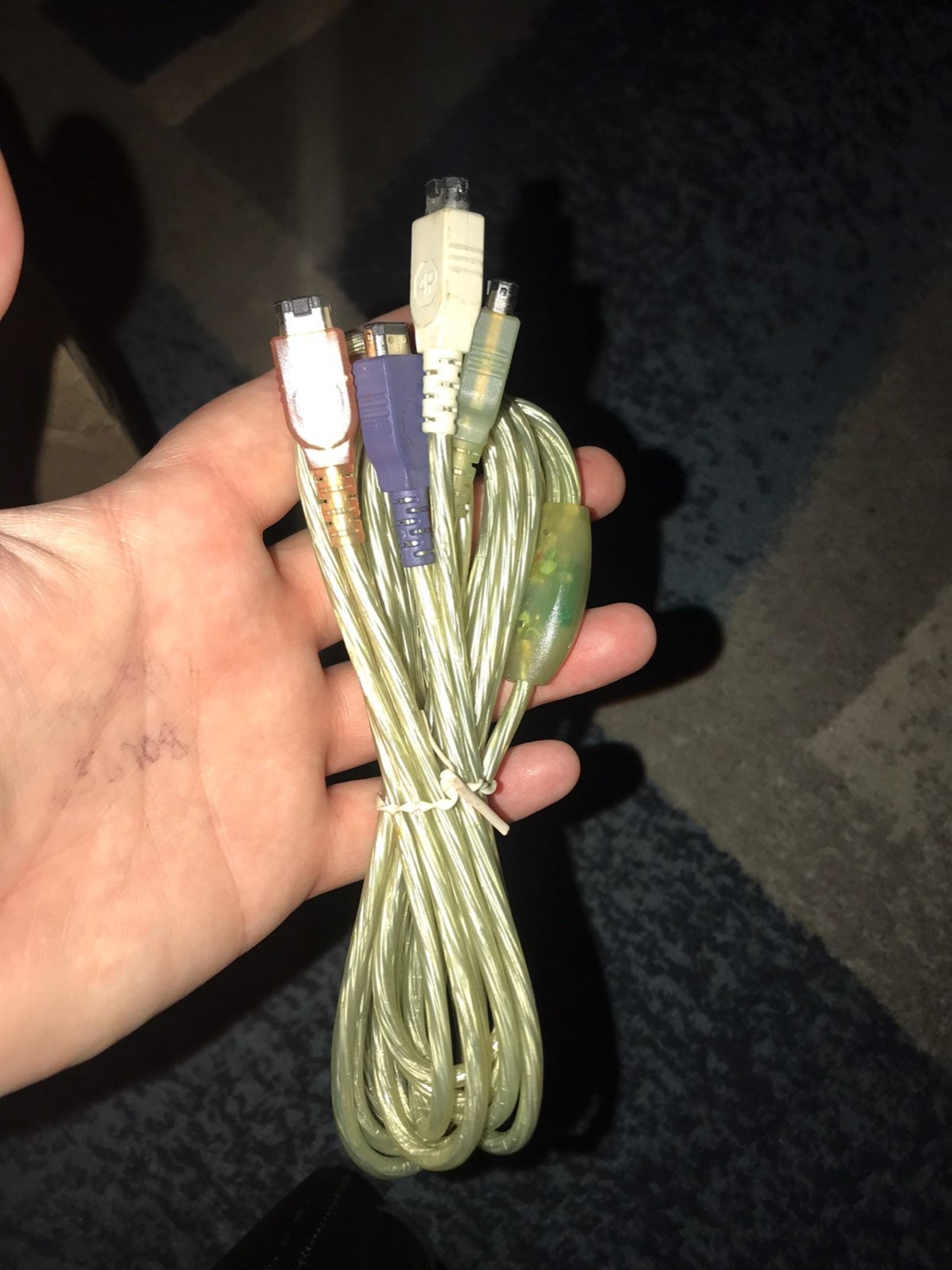 Gameboy cord