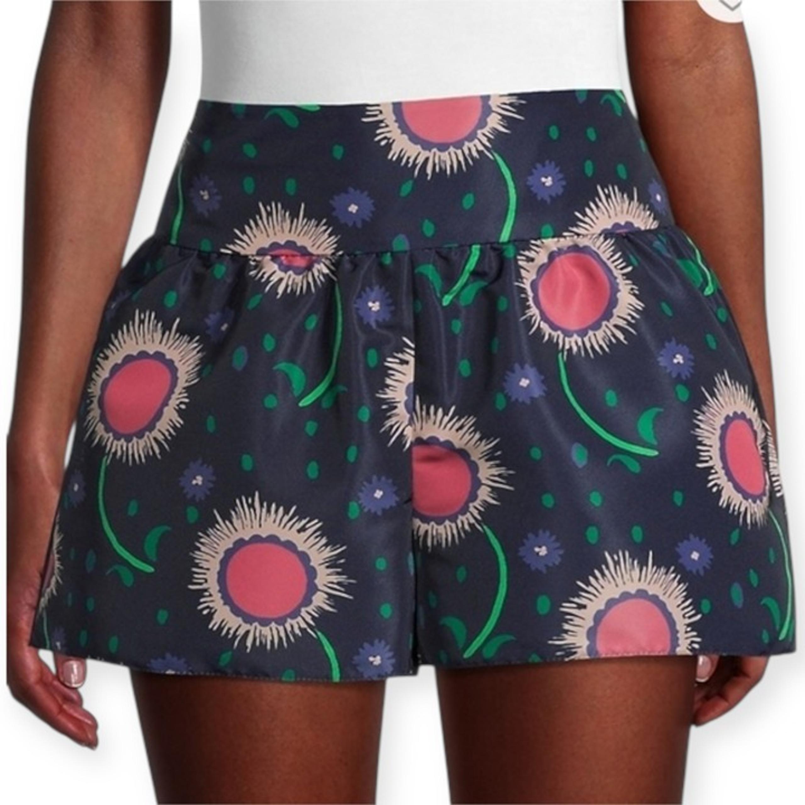 NWT RED Valentino Floral Shorts Midnight Blue Womens Size 40 US 4 fits 6 S/M