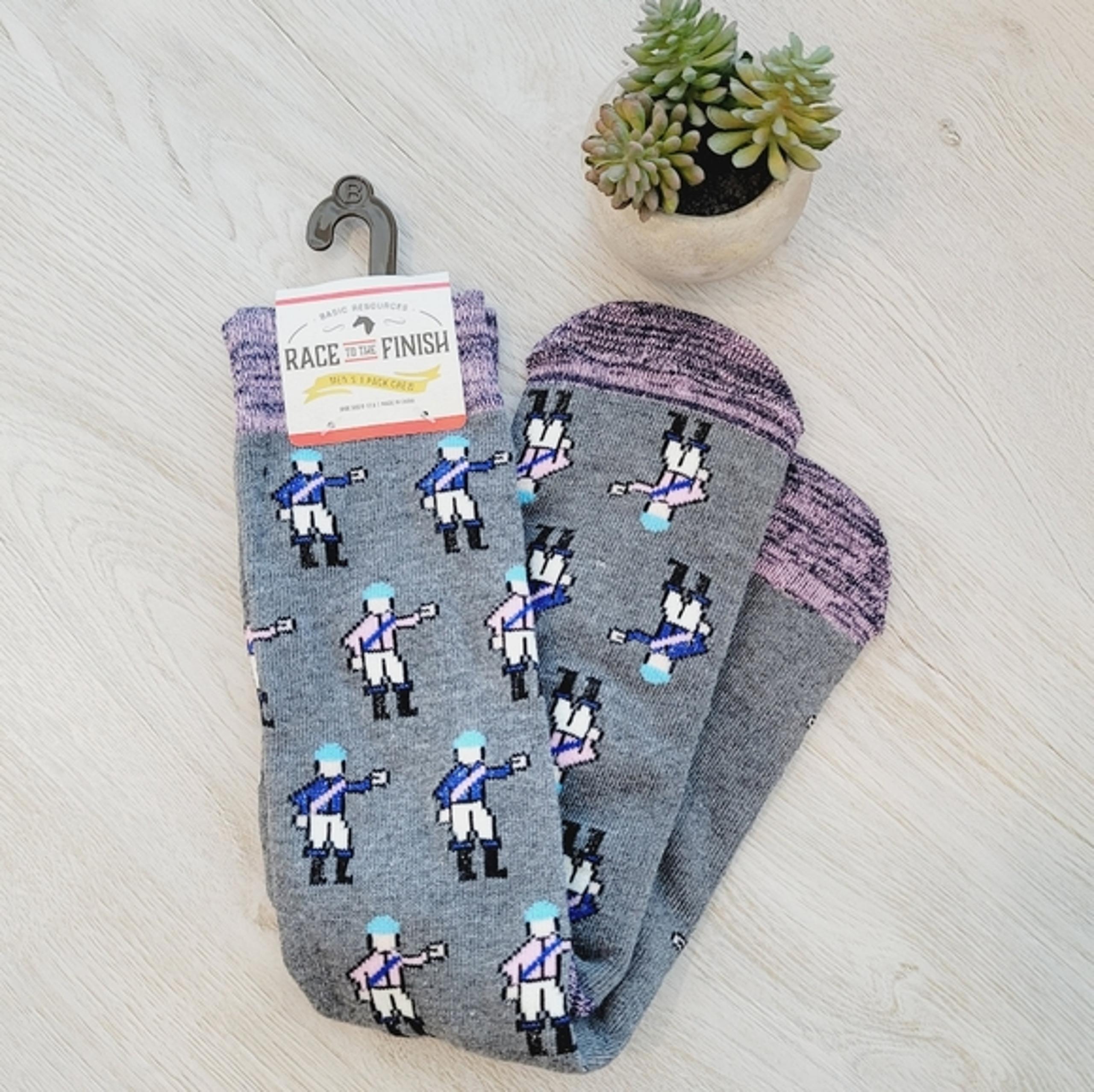 NWT Basic Resources Race To The Finish Crew Socks
