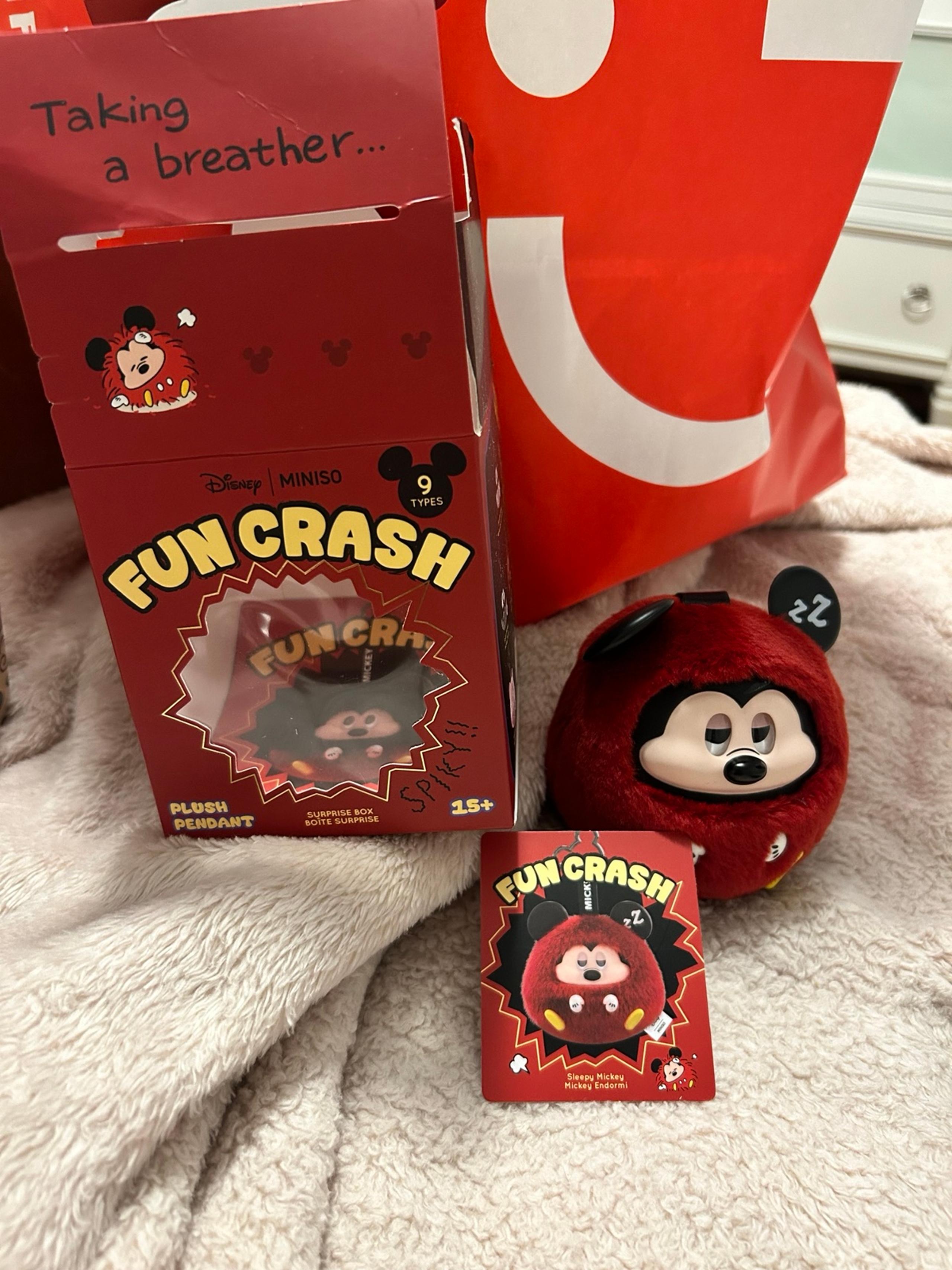 Disney Miniso Fun Crash Mickey Sleepy Bag Clip Fun Crash Series Blind Box